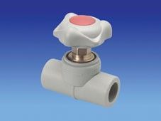 Вентиль пласт.шаровой с вып. клапаном д.20 (20/10)