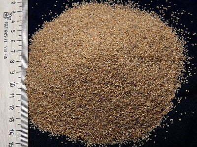 Песок кварцевый фр. 4 - 7 мм (1 кг/0,7 л)